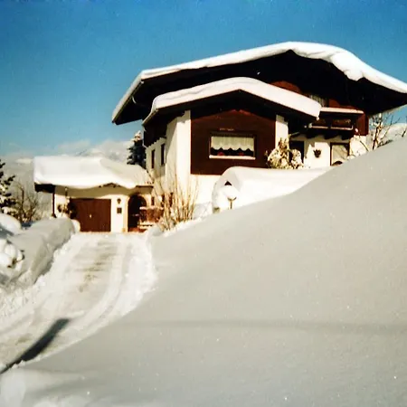 Guest house Haus Bachmayer Abtenau